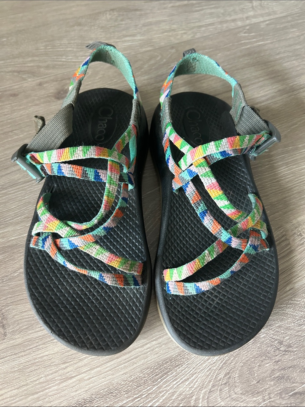 Chaco Kids Multicolor Woven Strap Sandals on Black Footbed, Sz.3.